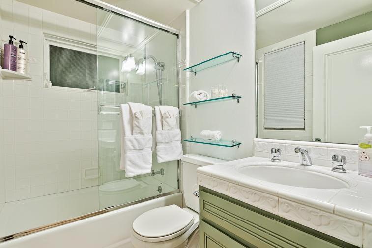 Holiday home Celebrity Oceanfront Estate *