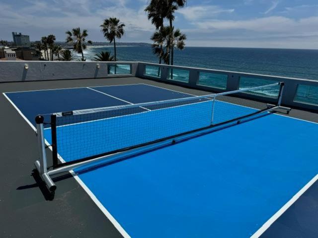 Celebrity Oceanfront Estate *